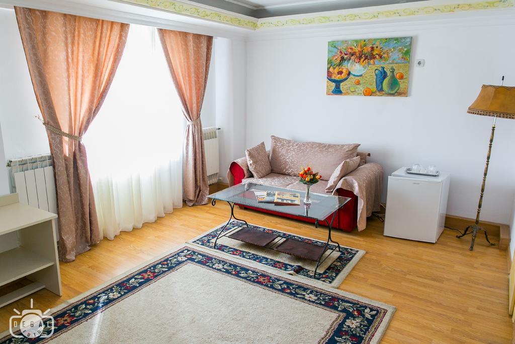 Villa Tamara Bucarest Habitación foto
