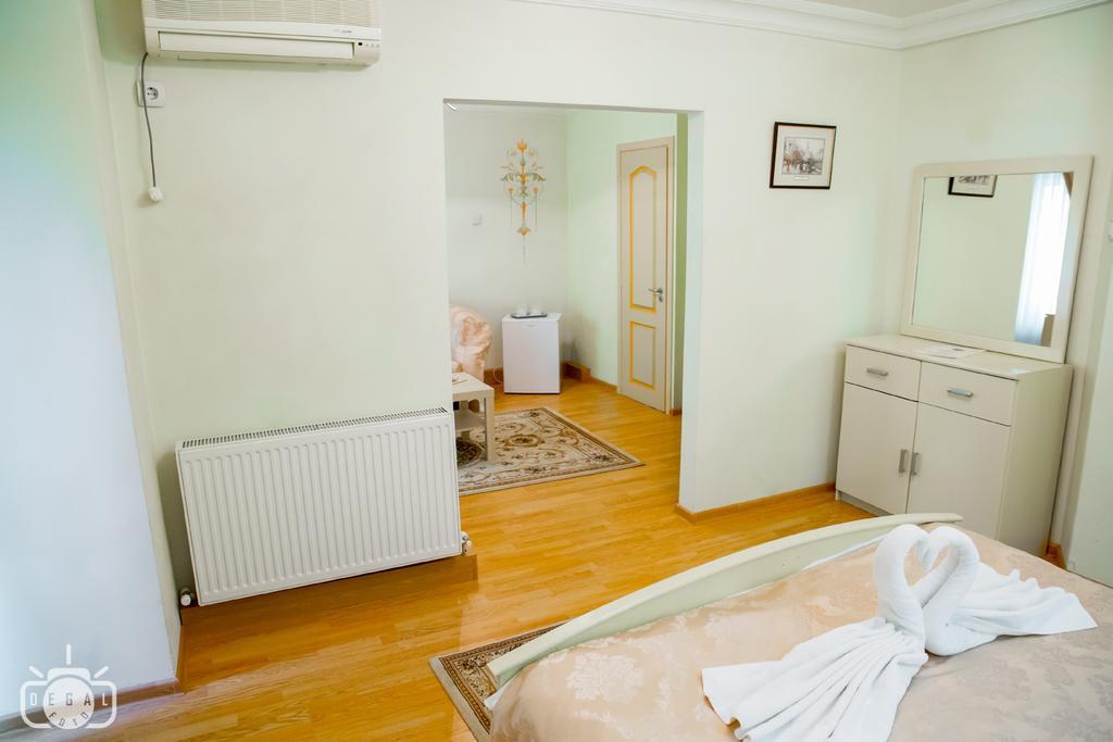 Villa Tamara Bucarest Habitación foto
