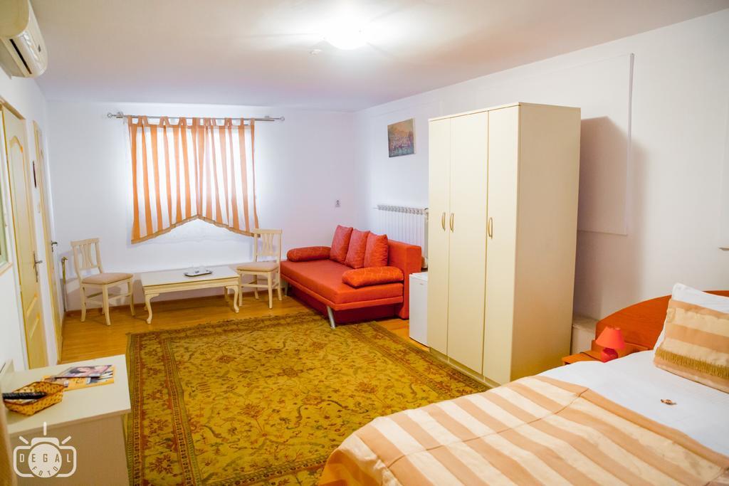 Villa Tamara Bucarest Habitación foto